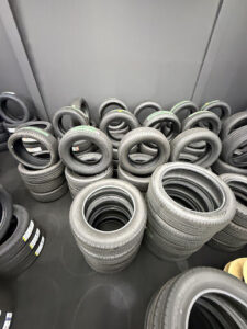 タイヤが続々入荷中です！